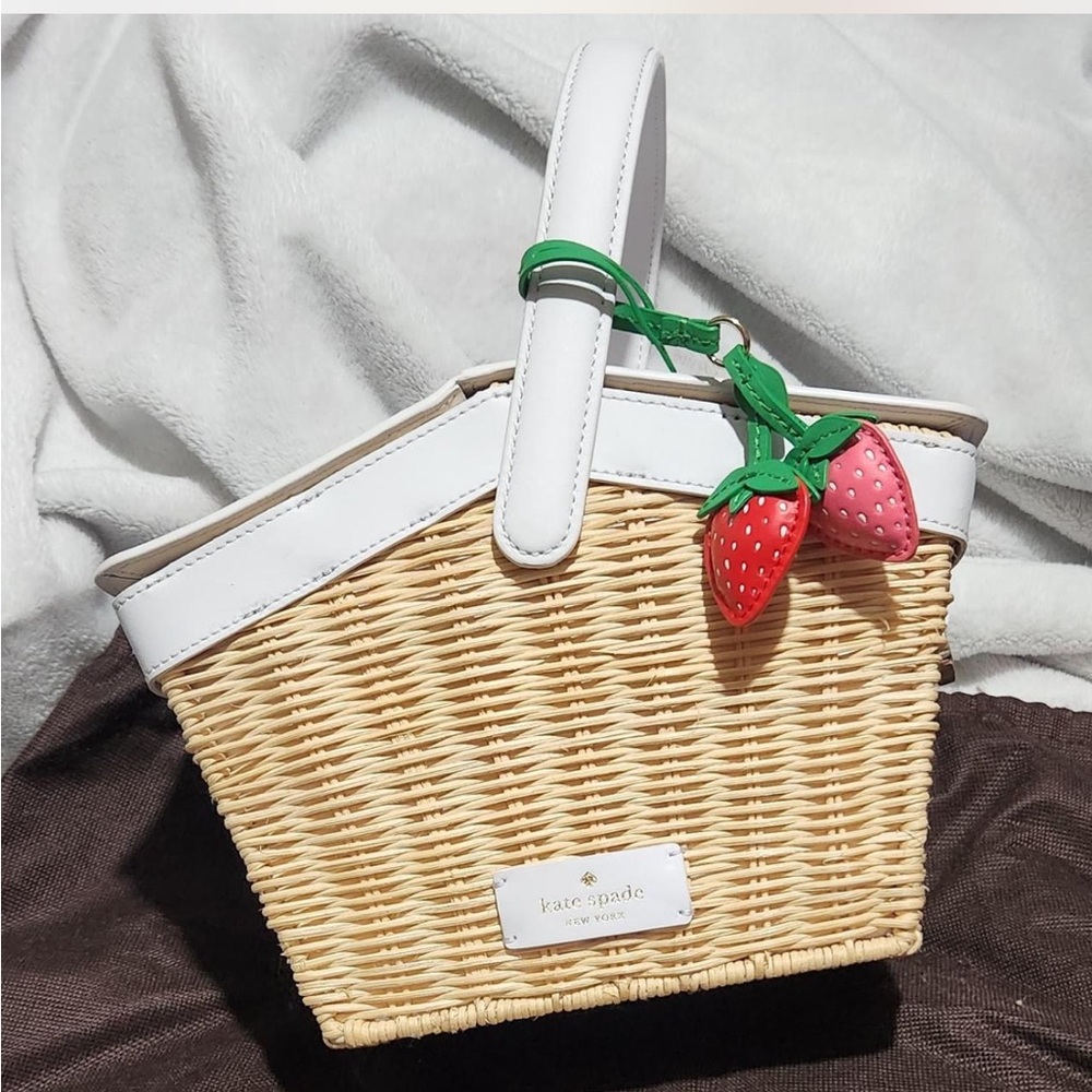 Kate Spade Picnic in the Park Basket Bag - Picture 4 of 5